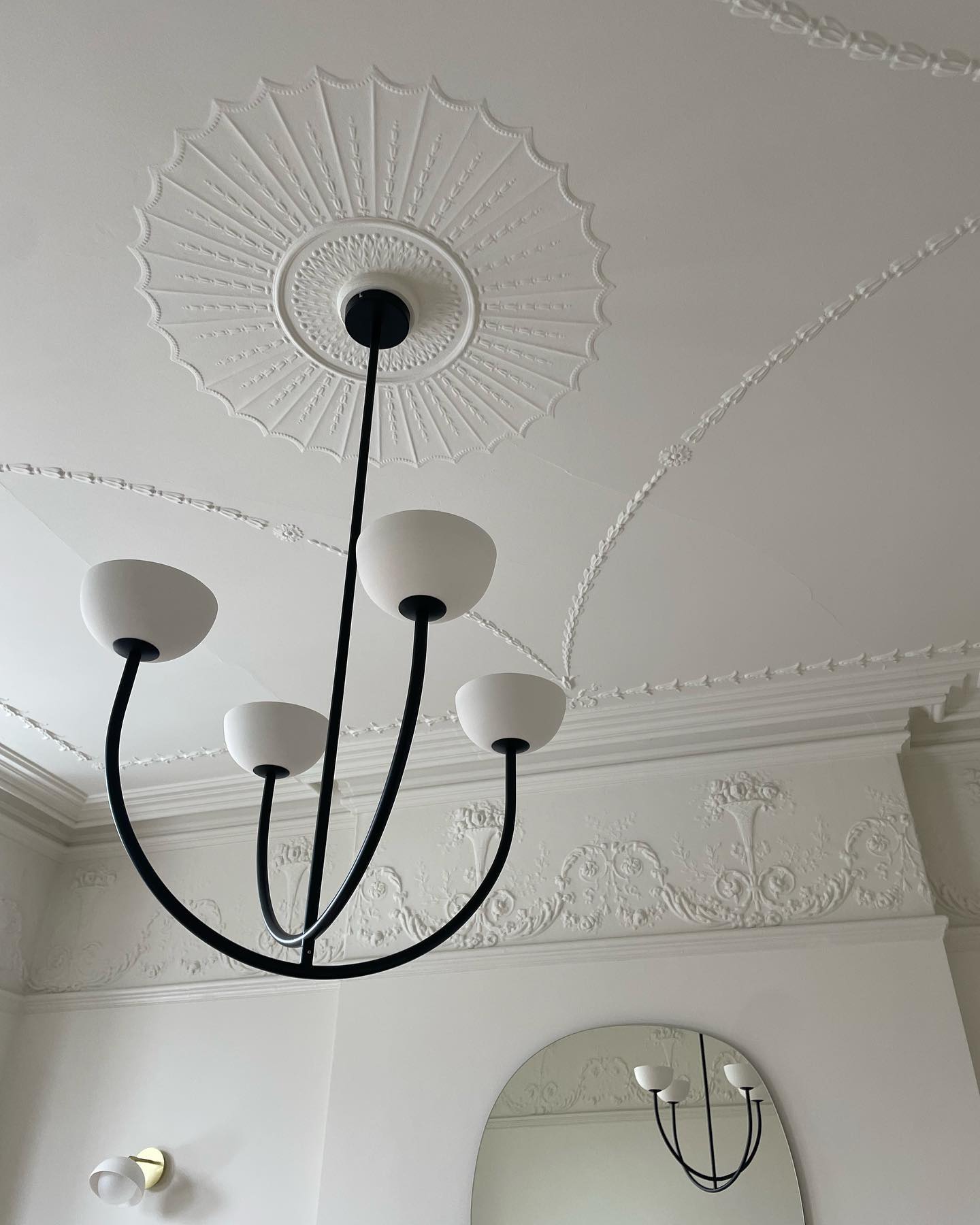 Ruzo Chandelier