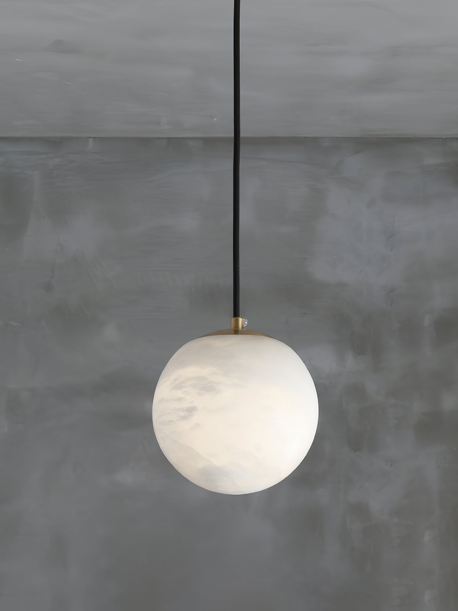 Savina Alabaster Pendant Light