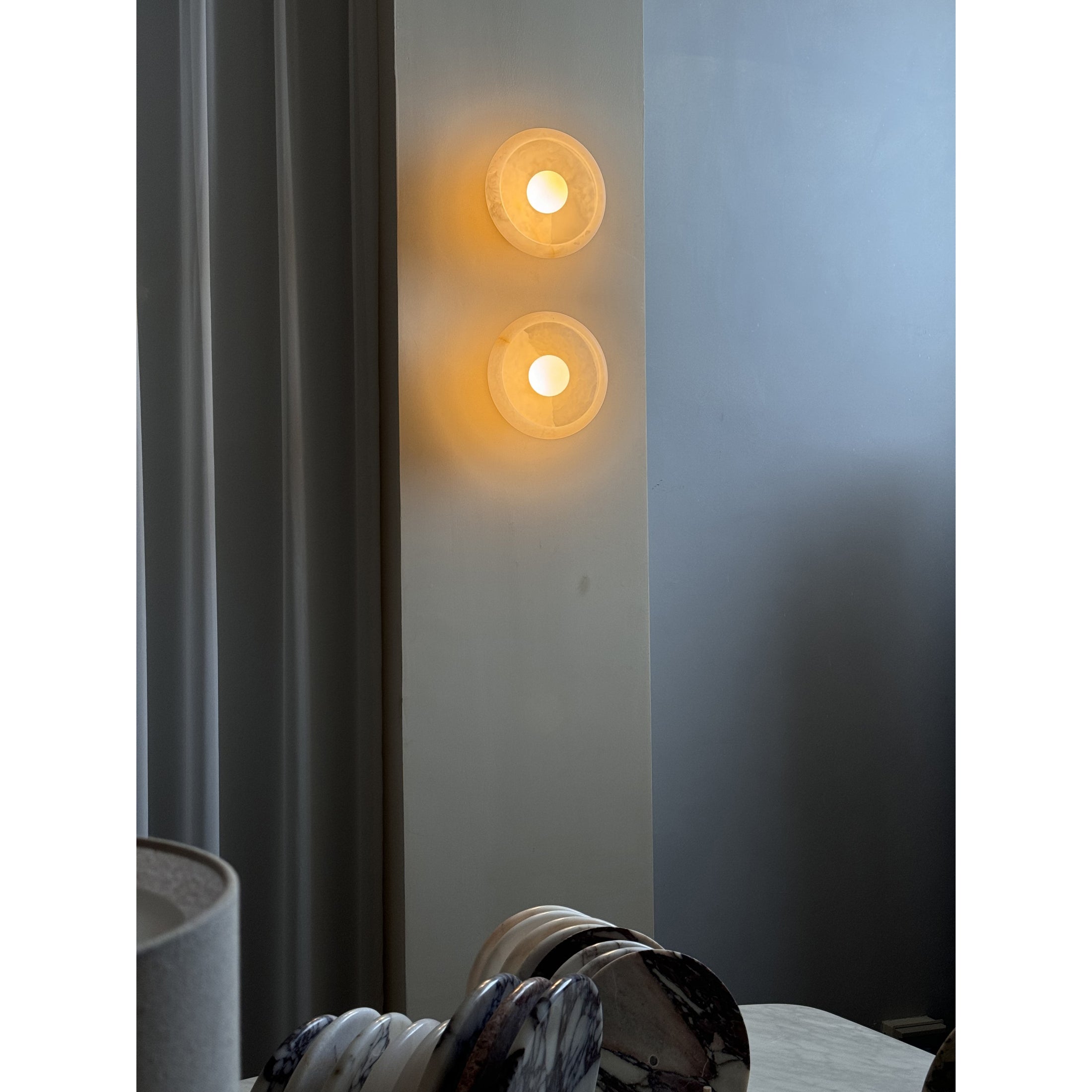 Savion Marble Wall Lamp