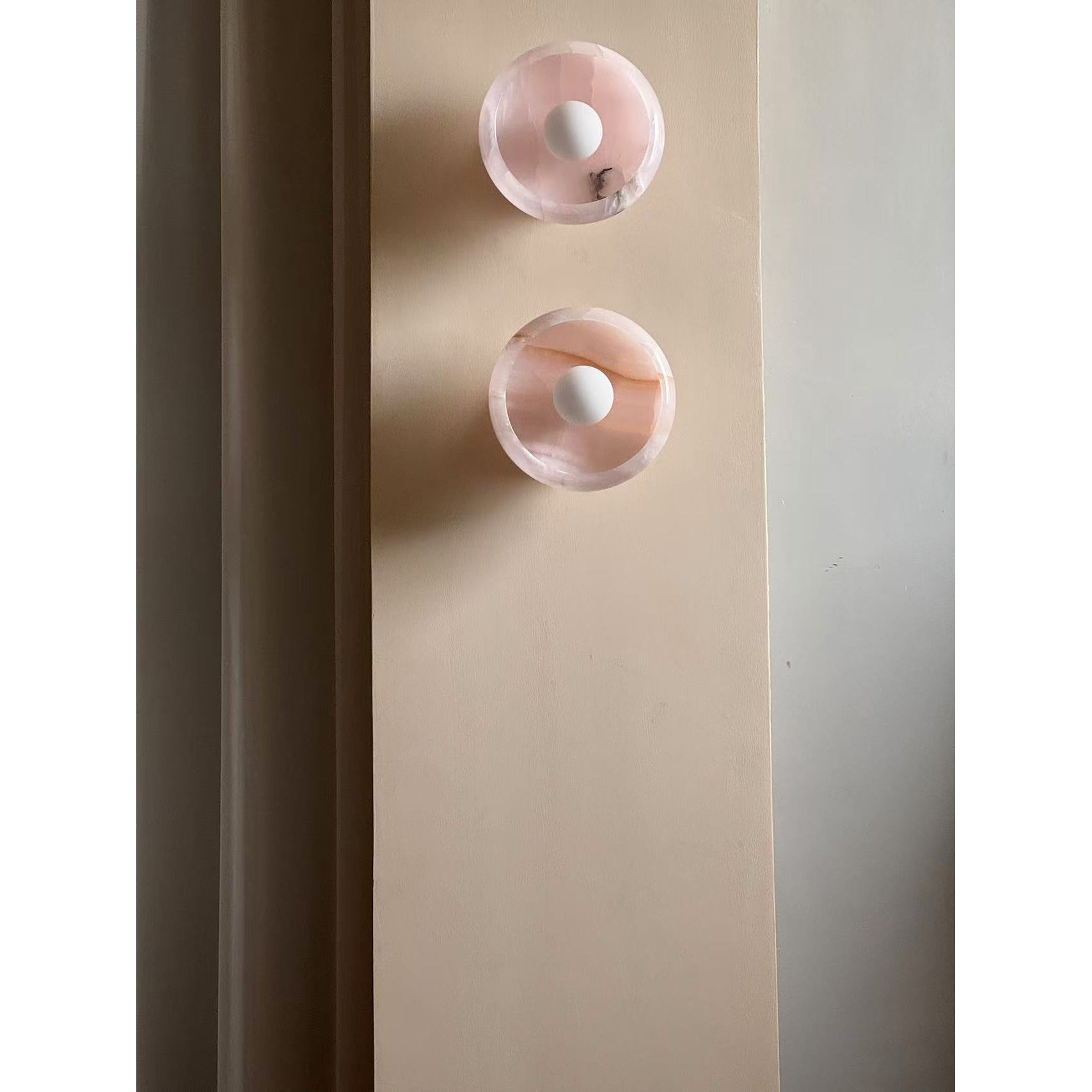 Savion Marble Wall Lamp