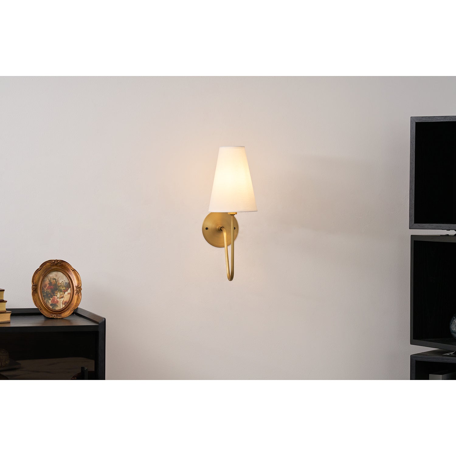 Scoop Wall Lamp