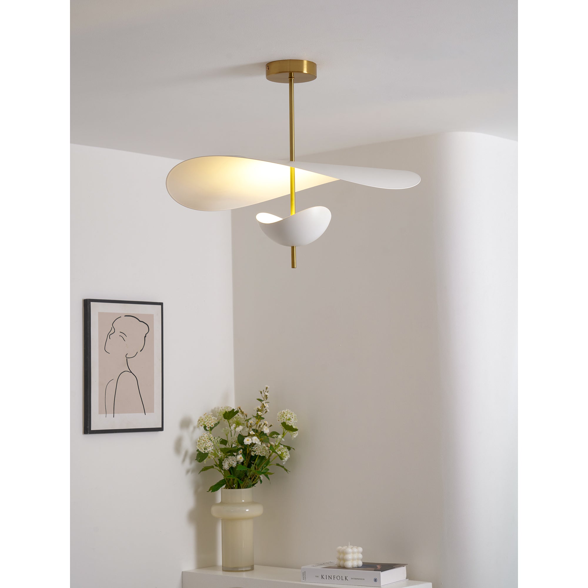 Selene Floating Pendant Lamp
