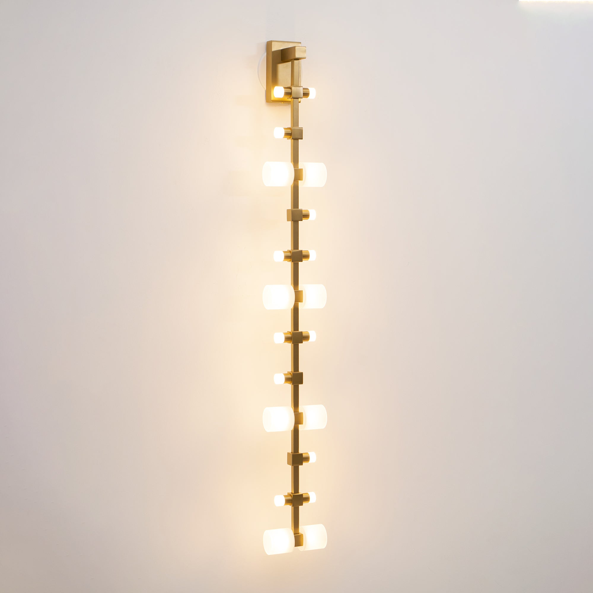 Semper Mia Wall Lamp