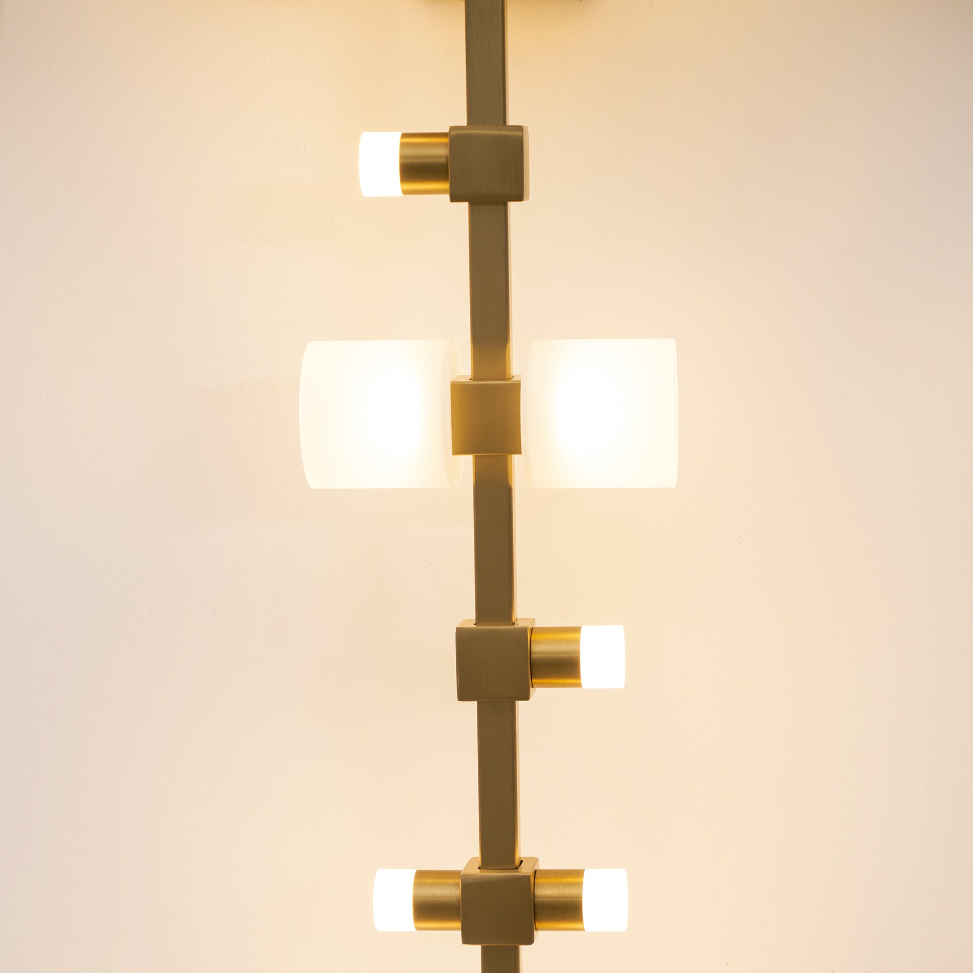 Semper Mia Wall Lamp