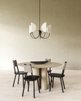 Bild in Galerie-Betrachter laden, Leaf Brass Chandelier
