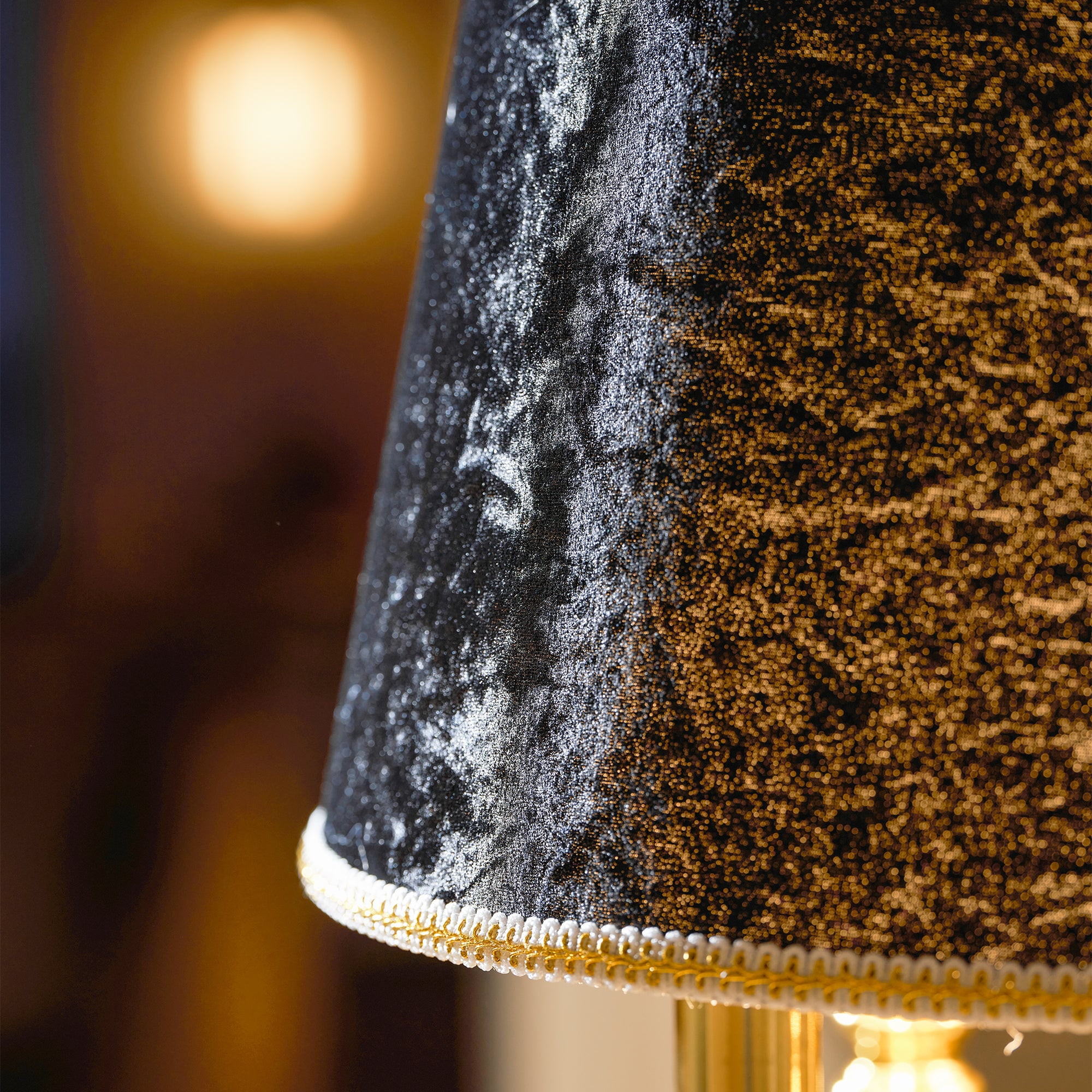 Sens Table Lamp