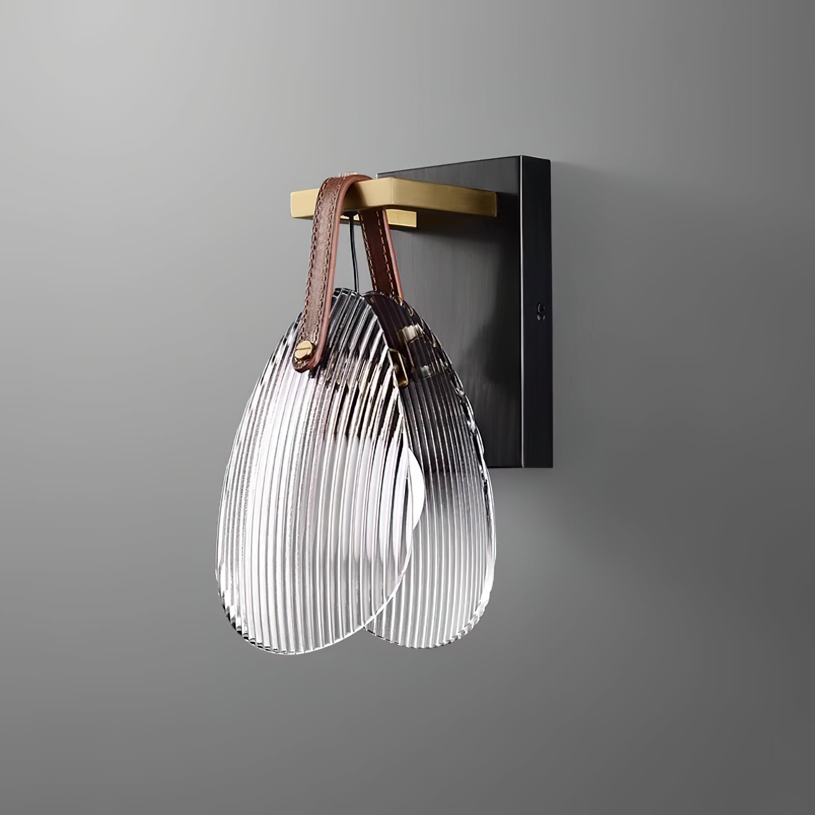 Shell Glass Wall Lamp