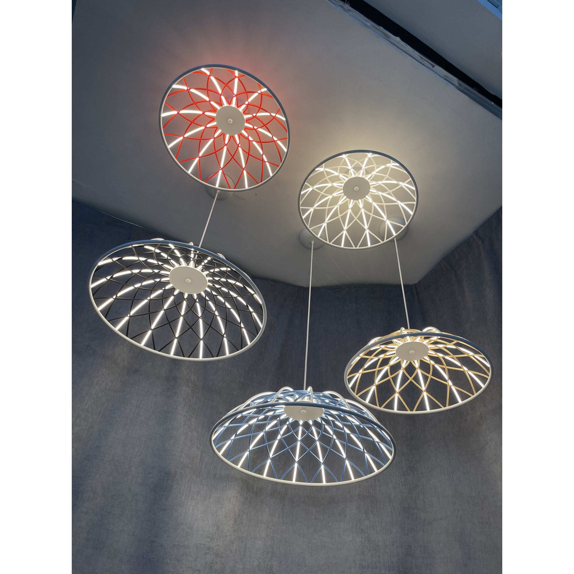 Skynest Pendant Light