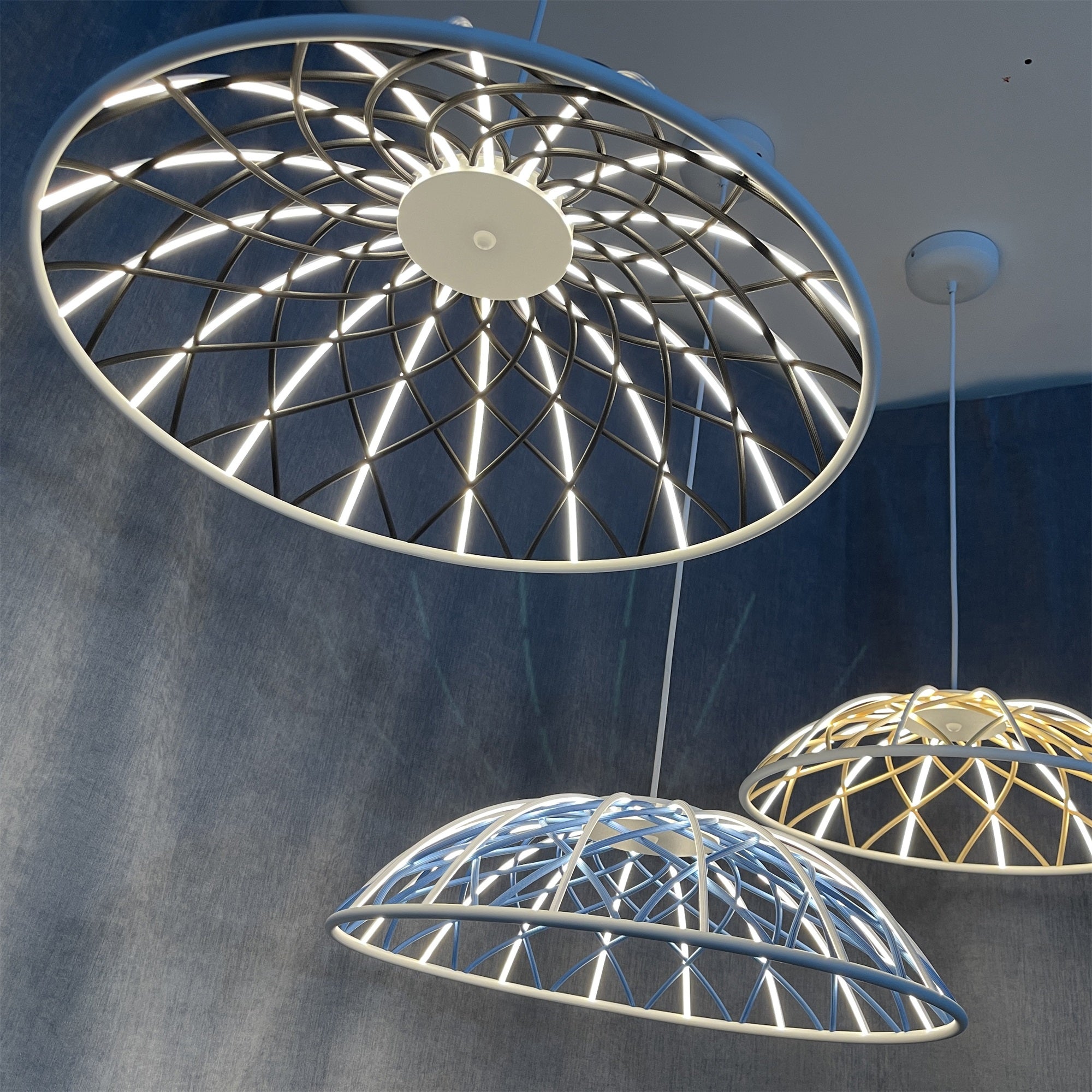 Skynest Pendant Light