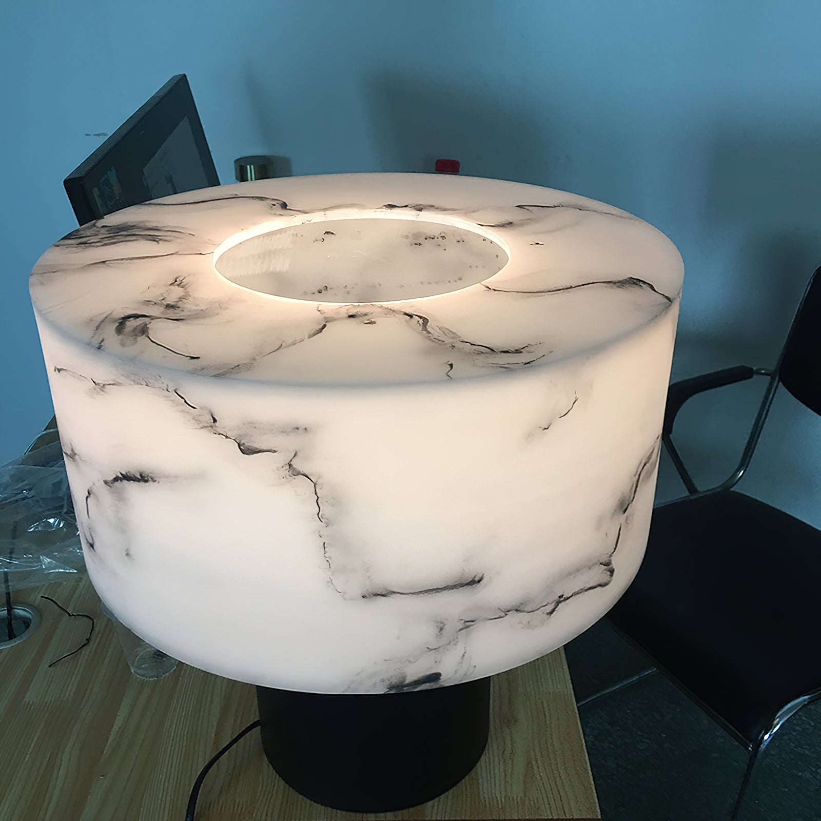 Small Solid Table Lamp