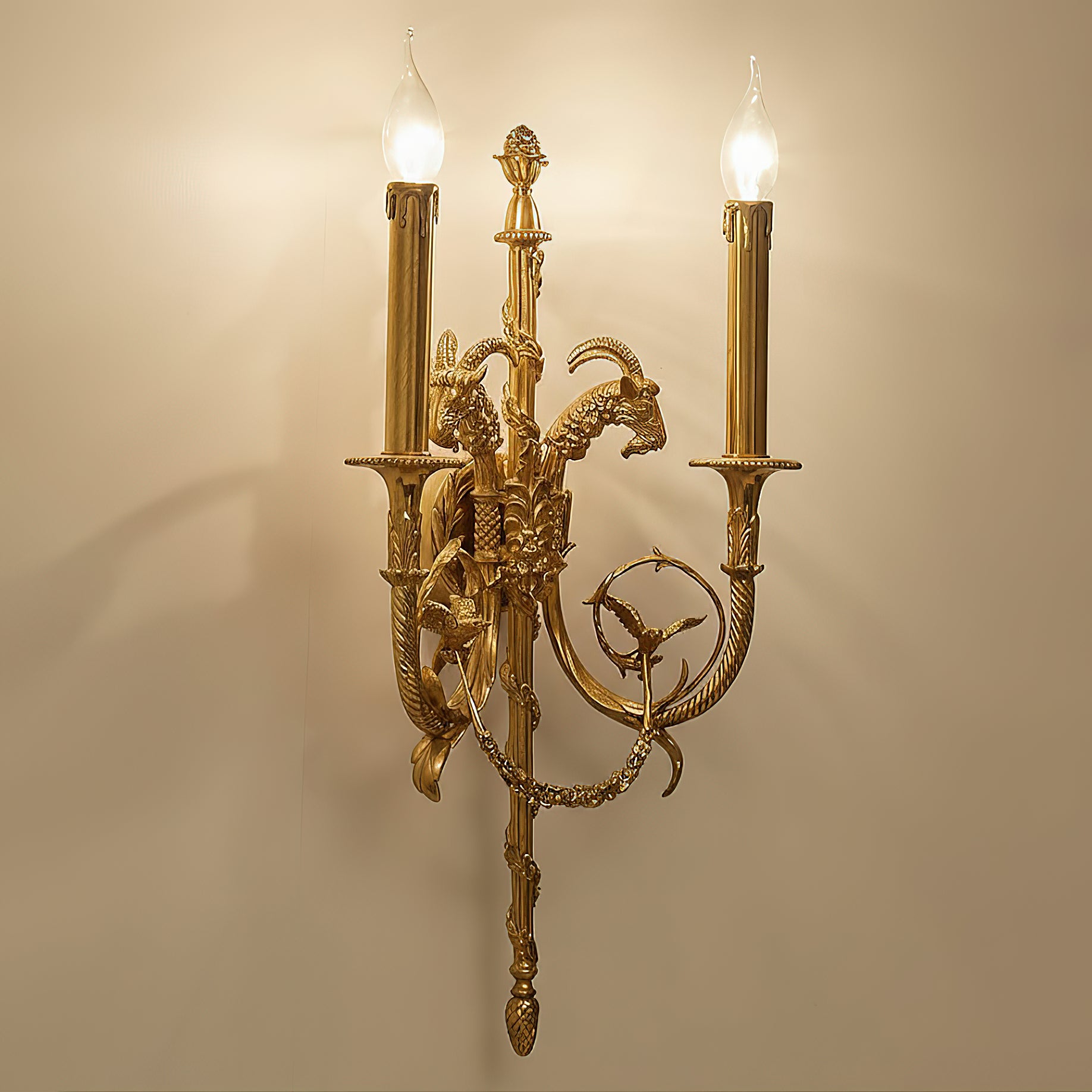 Sociapailis Brass Wall Lamp