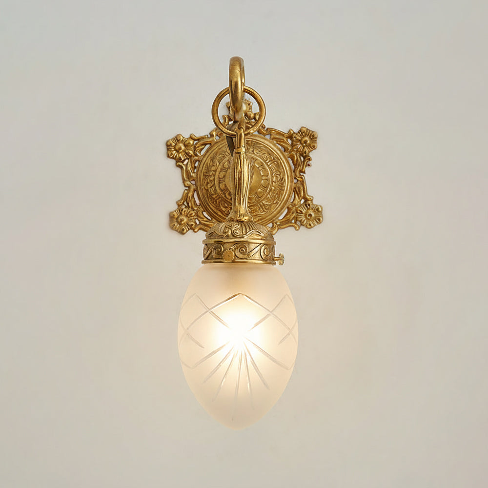 Solange Classic Wall Lamp