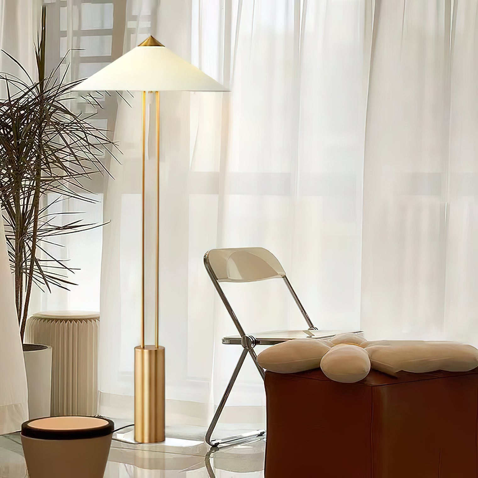 Staccato Floor Lamp