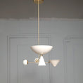 Bild in Galerie-Betrachter laden, Stathis Chandelier
