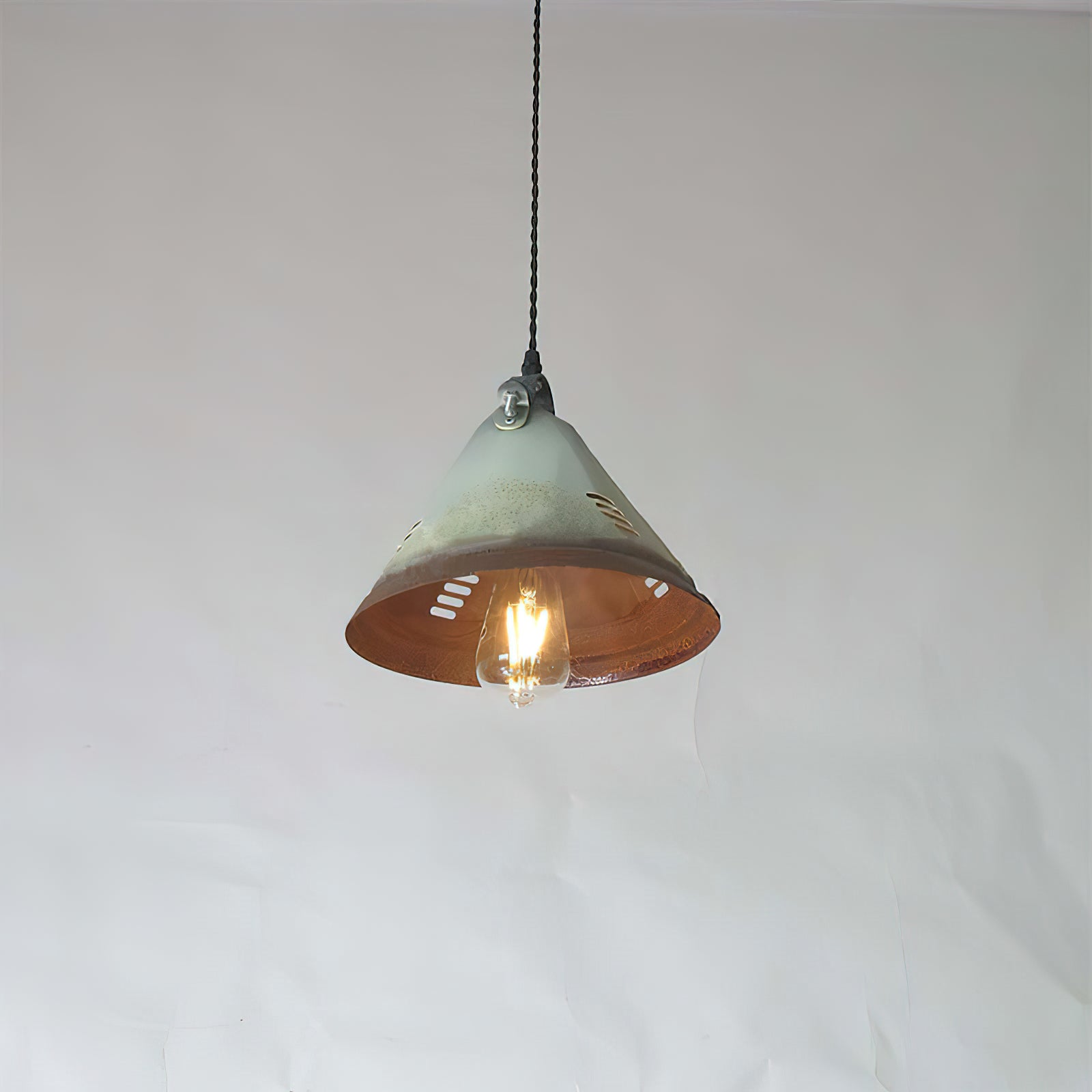 Stella Pendant Light