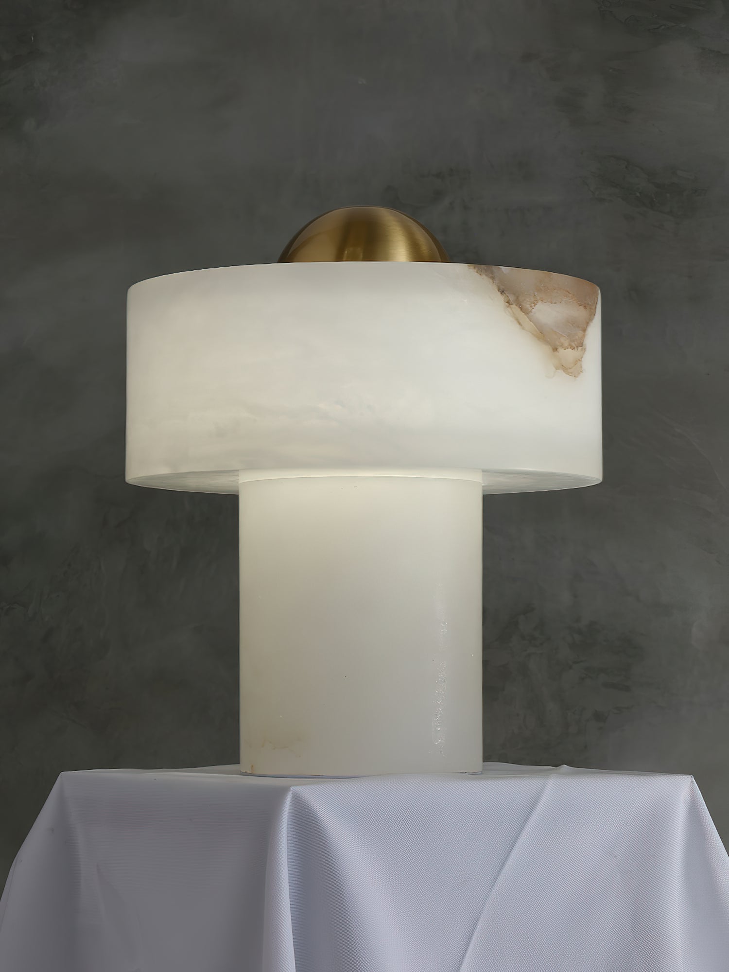 Lampe de table en pierre d'albâtre