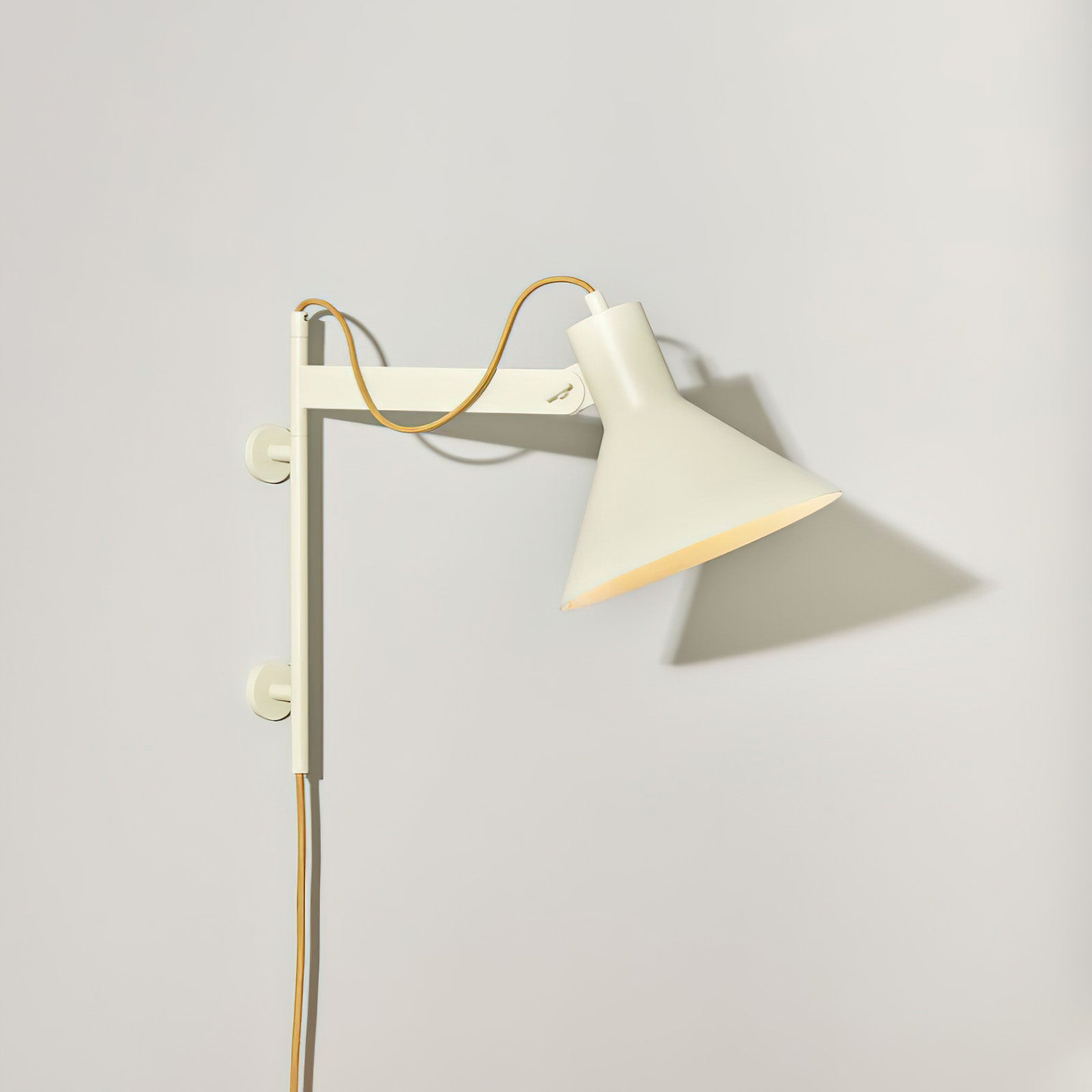 Studio Plug-In Wall Lamp