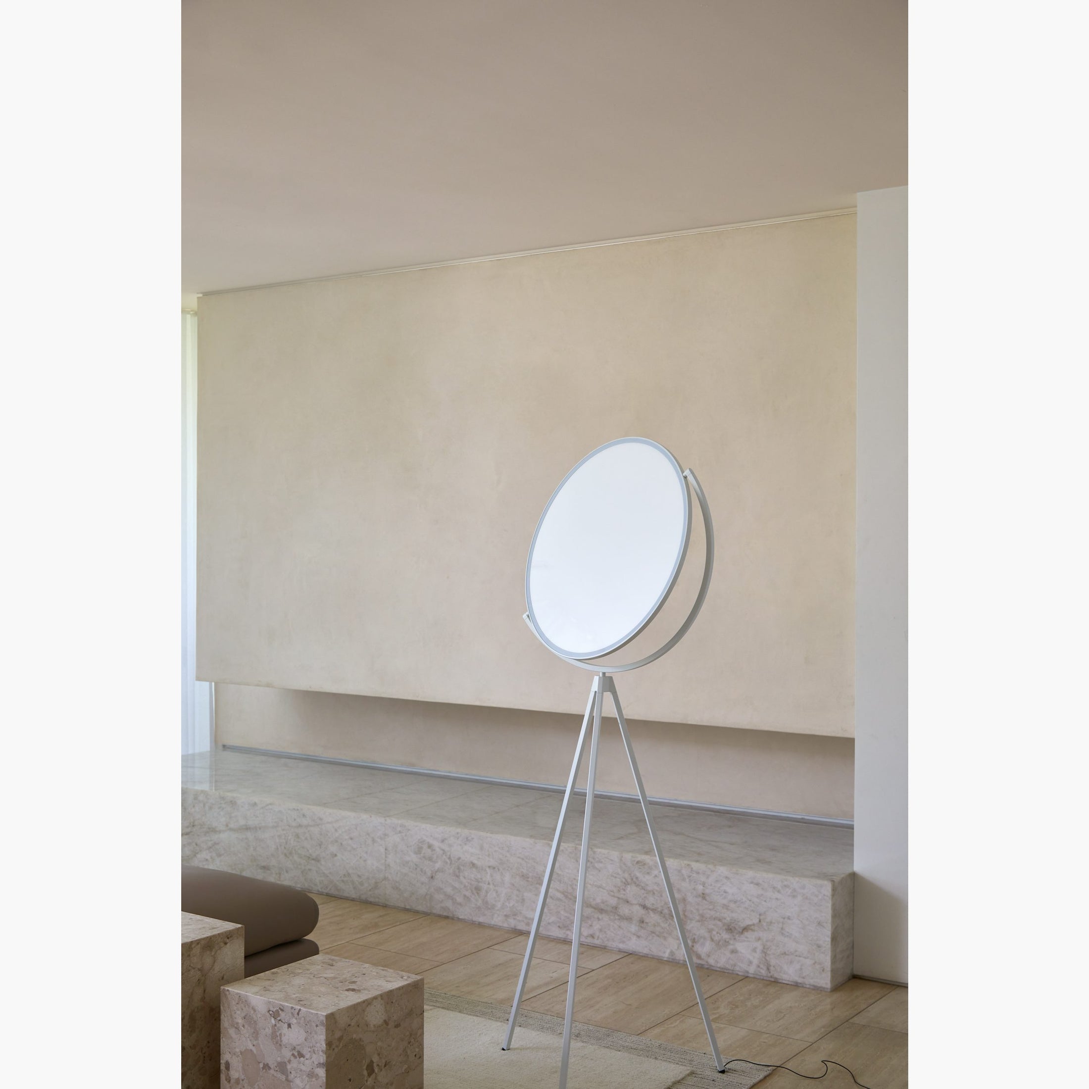 Superloon Floor Lamp