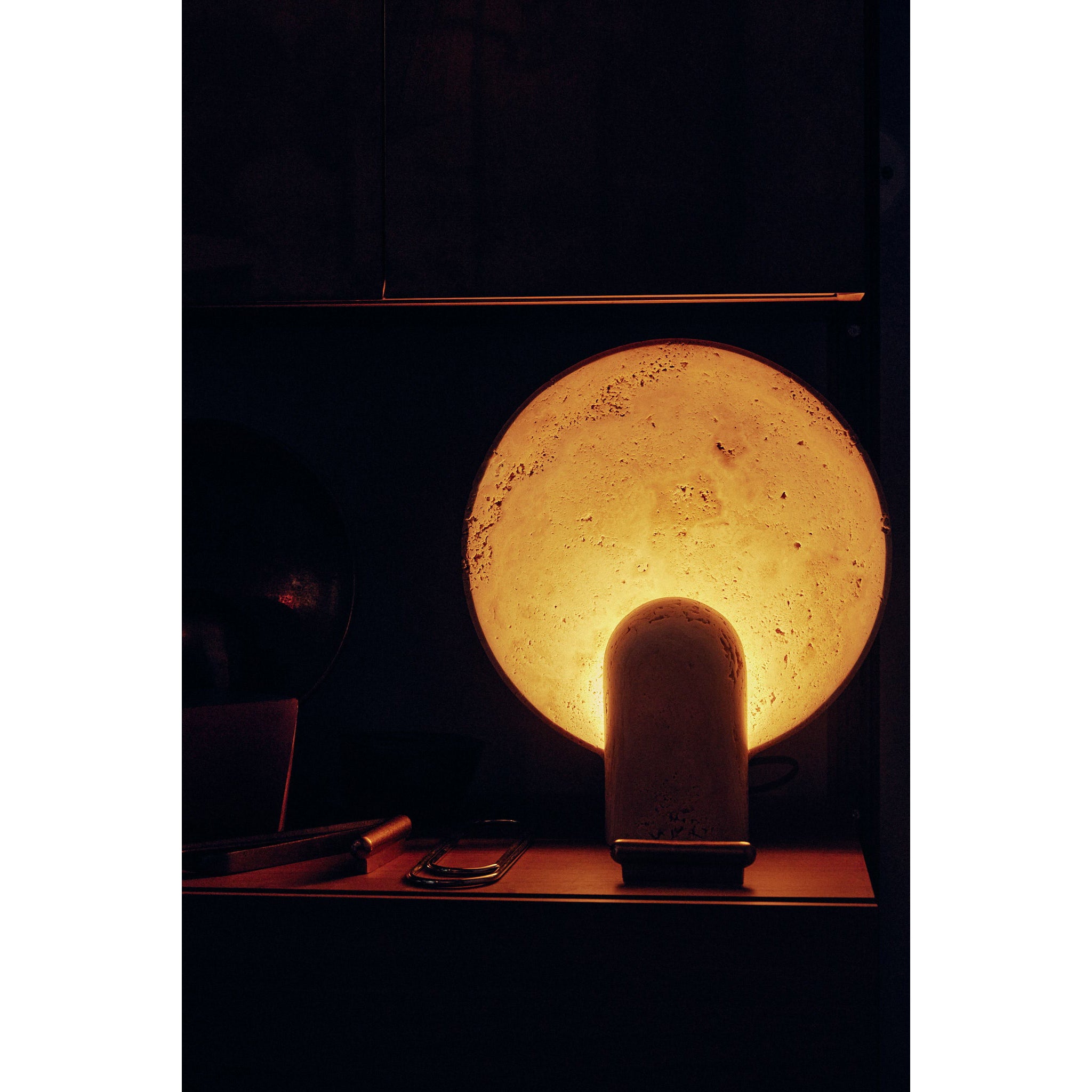 Surface Table Lamp