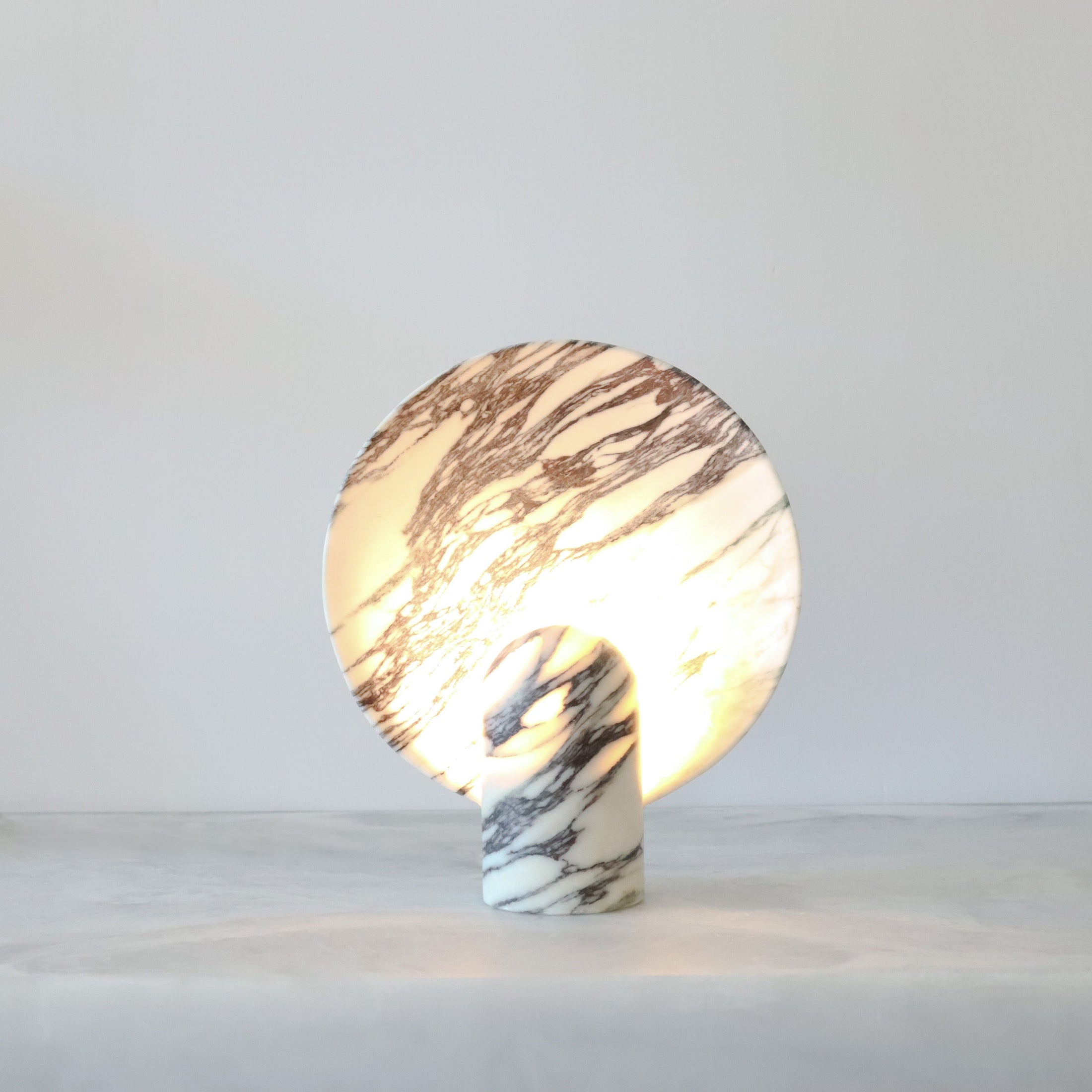 Surface Table Lamp