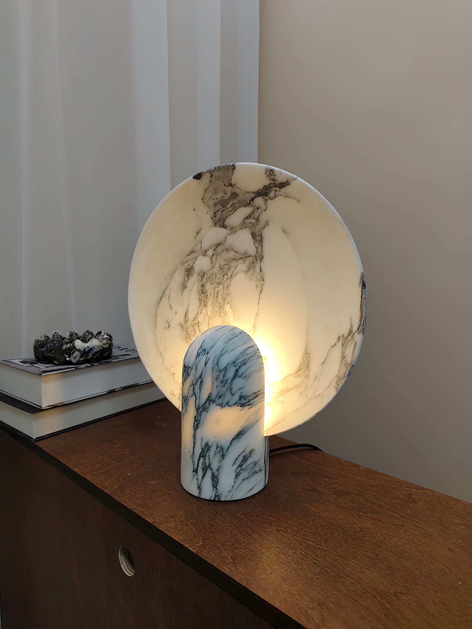 Surface Table Lamp