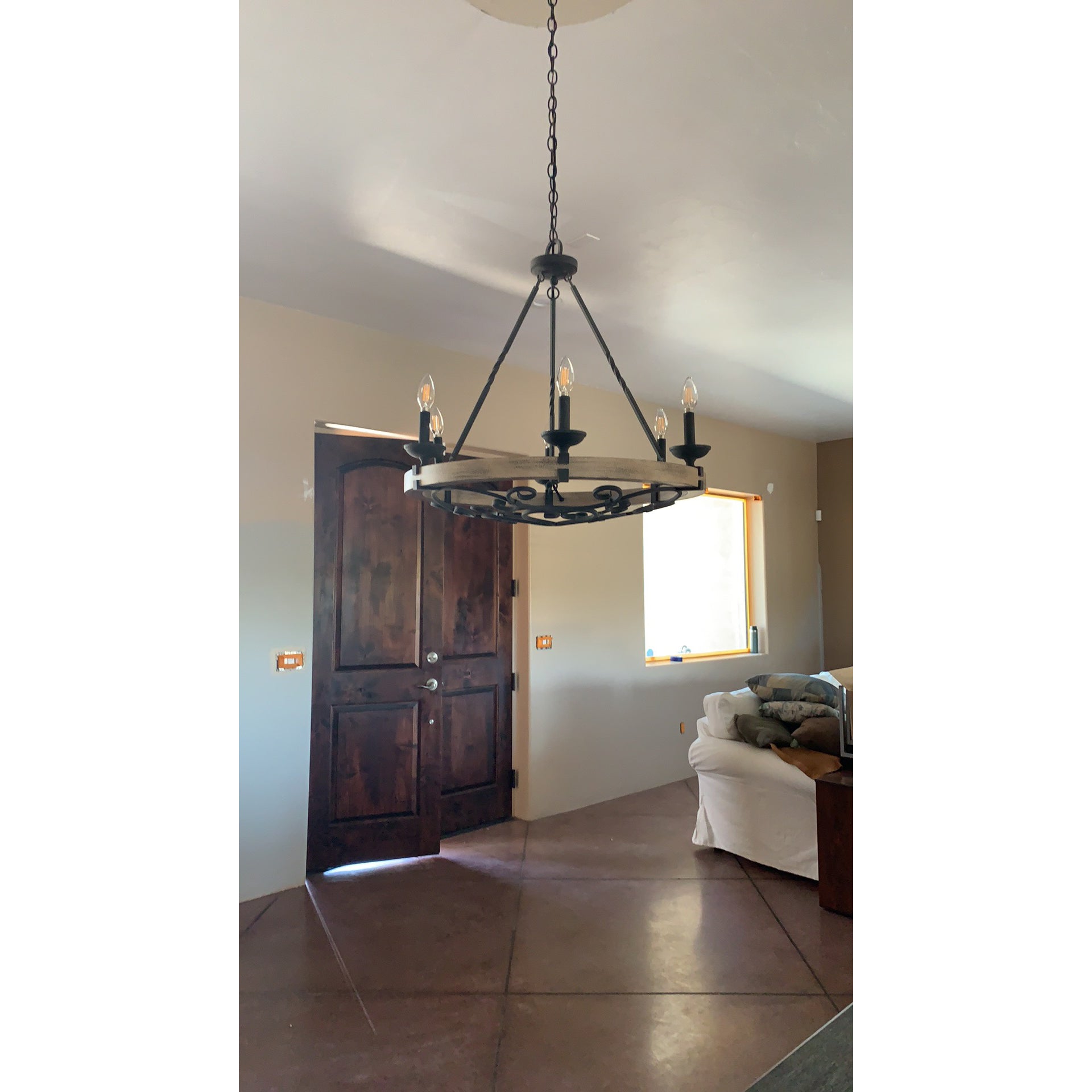 Taulbee Chandelier