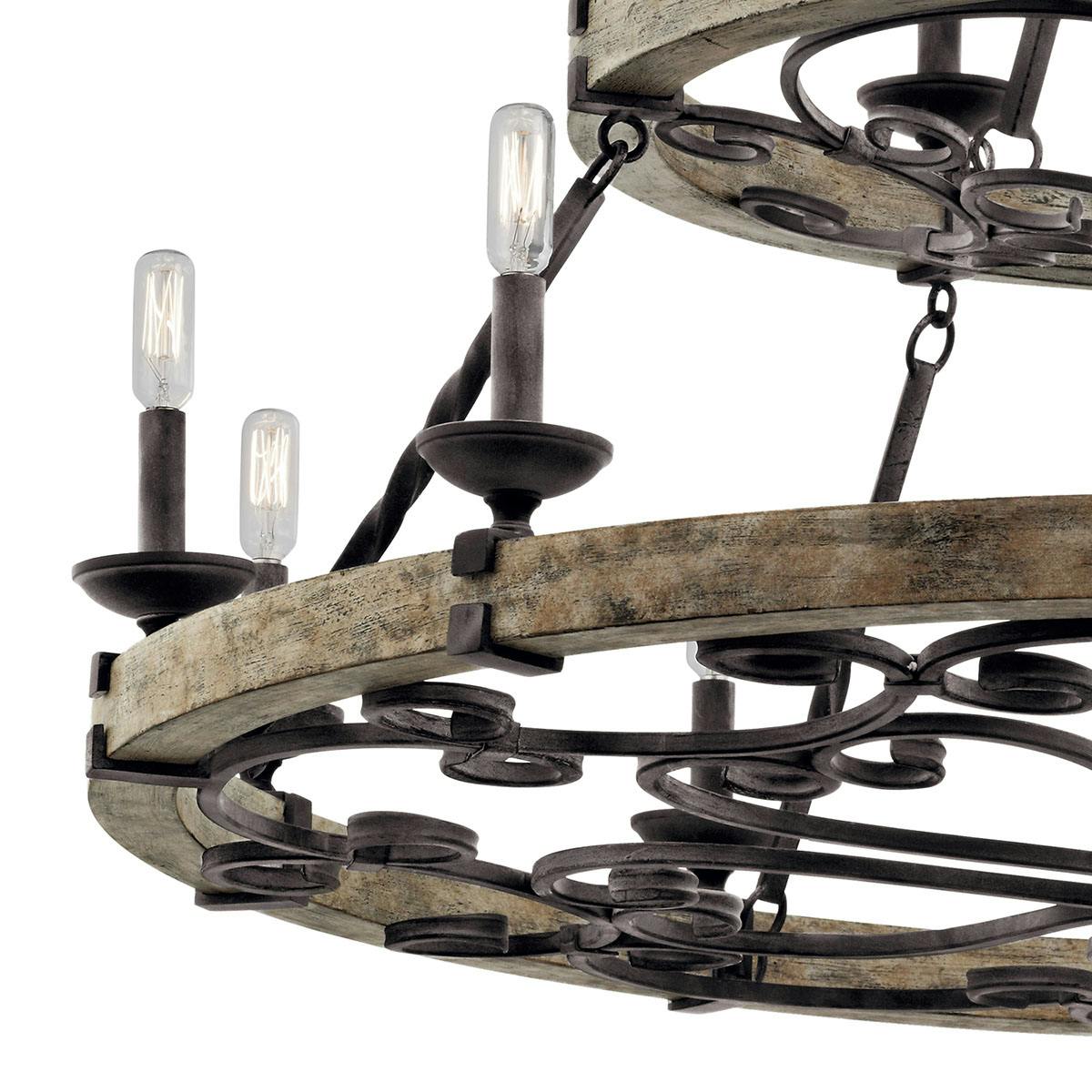 Taulbee Chandelier