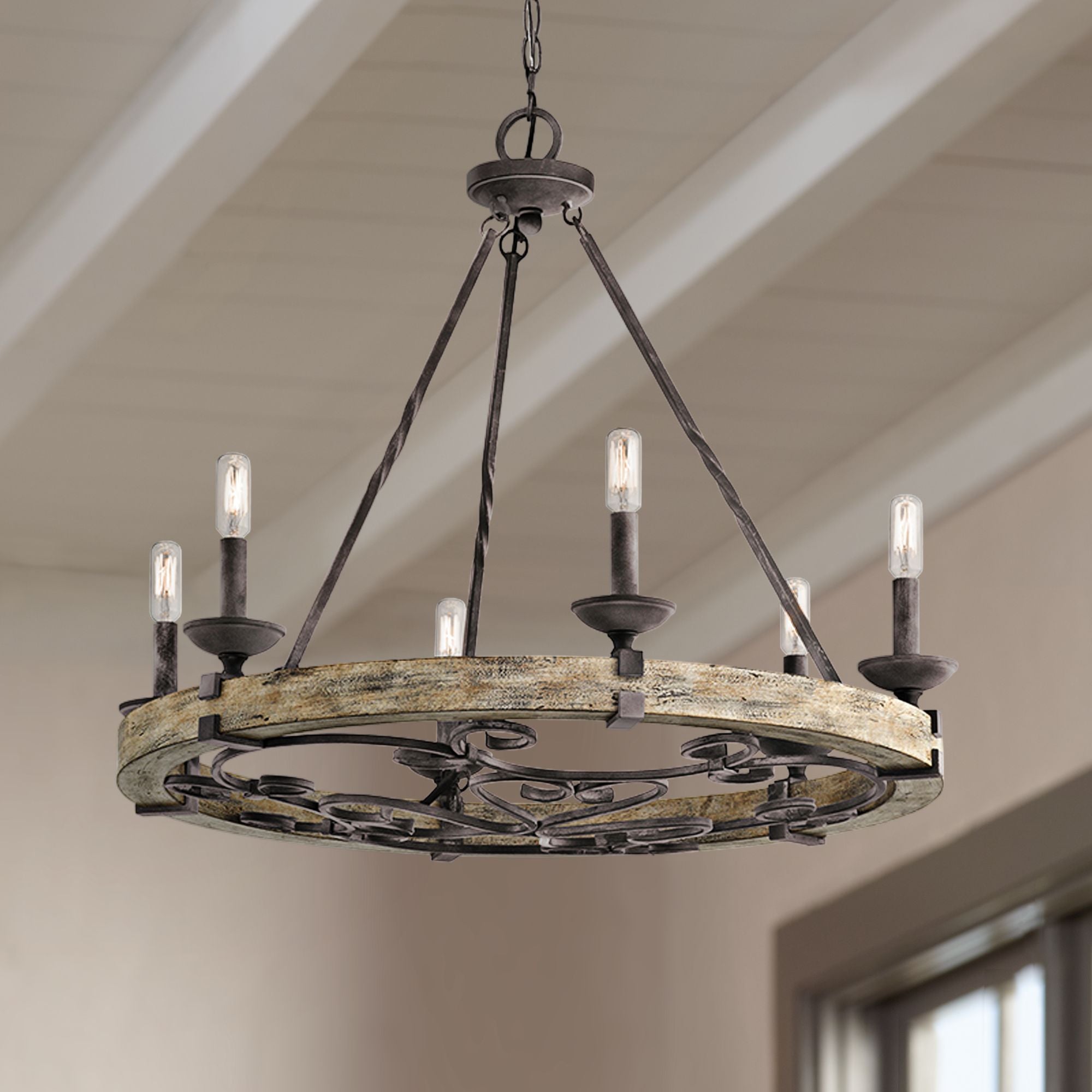 Taulbee Chandelier