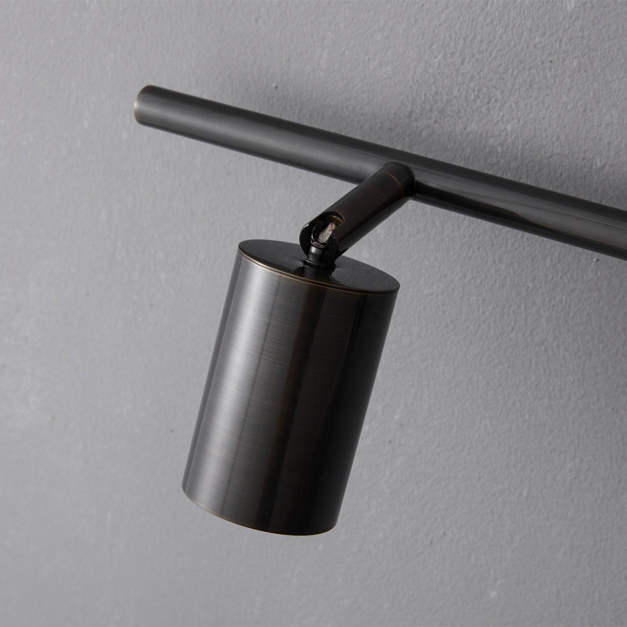 Taylor Adjustable Head Wall Lamp