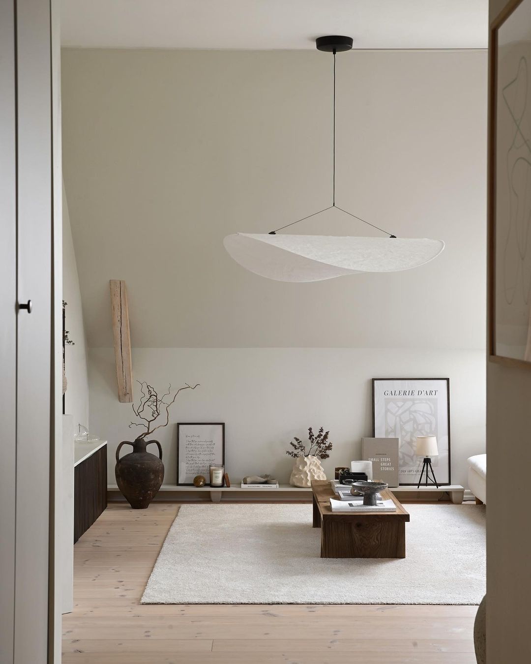 Tense Pendant Lamp