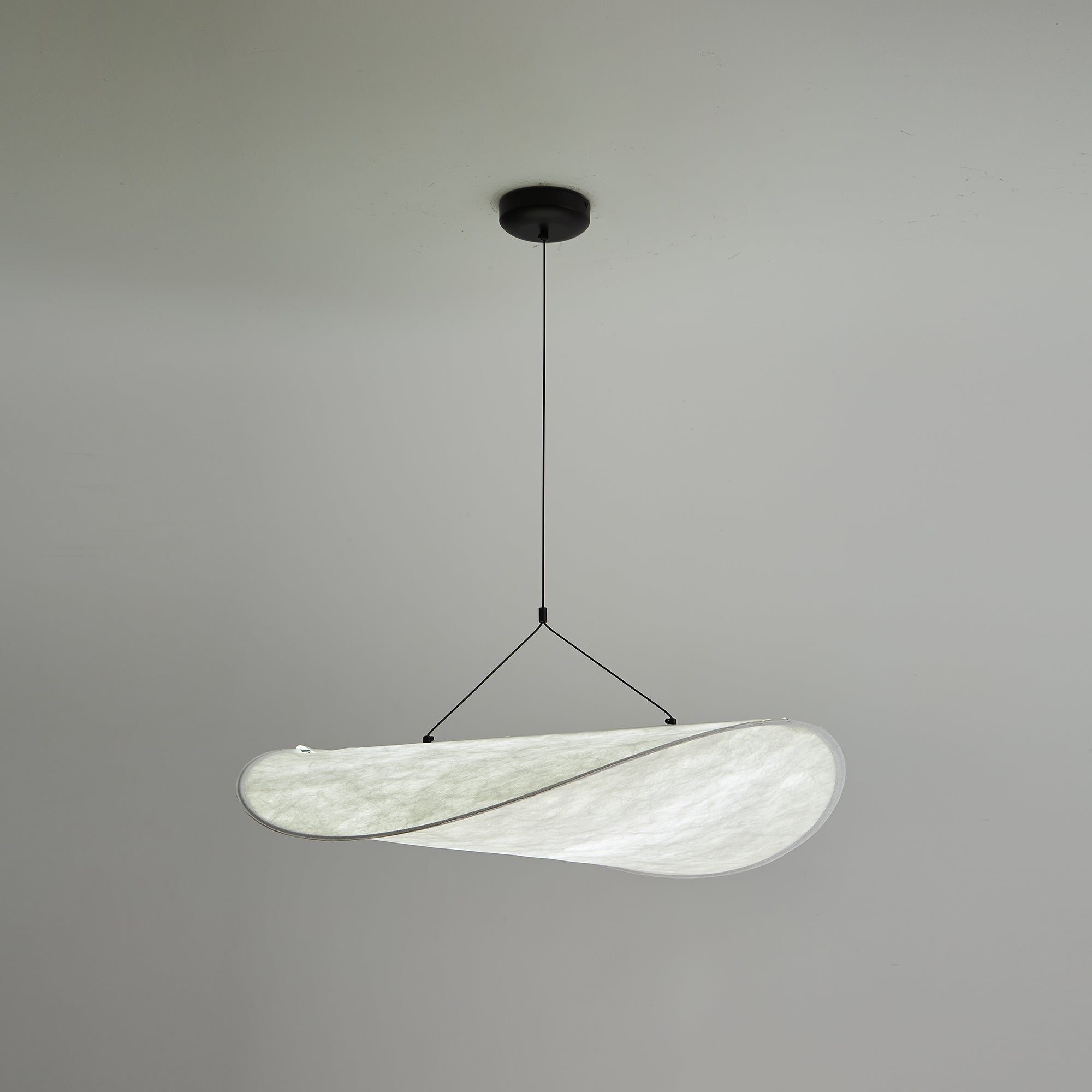 Lampe à suspension tendue Tyvek 