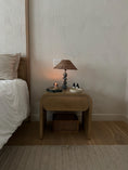 Charger l'image dans la visionneuse de la galerie, The Carroll Table Lamp
