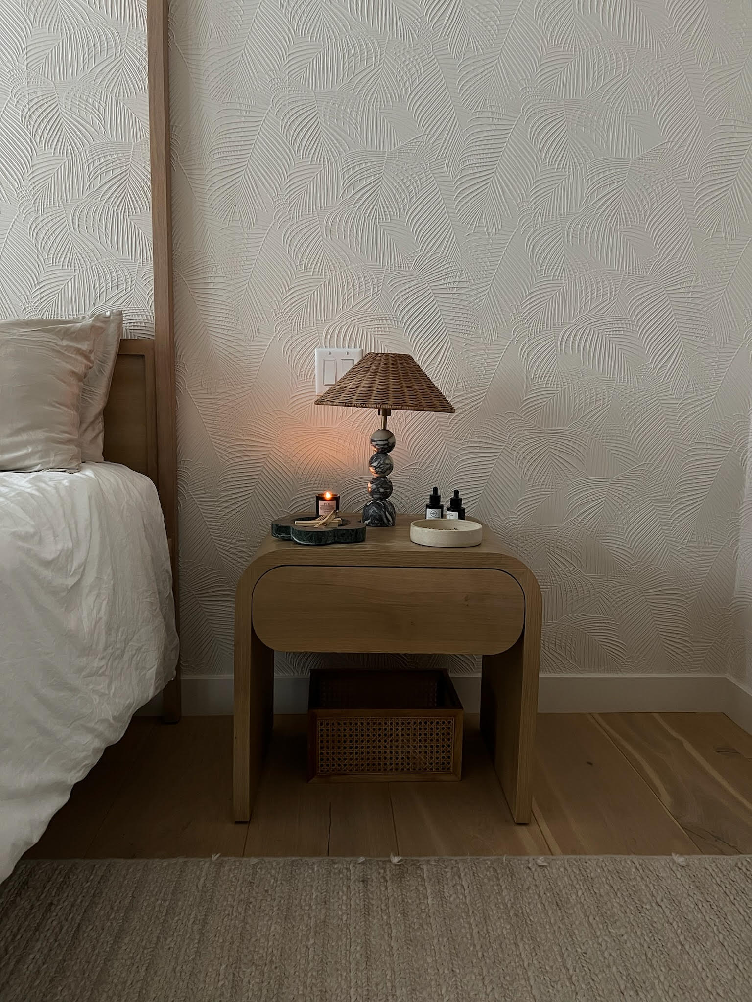 The Carroll Table Lamp