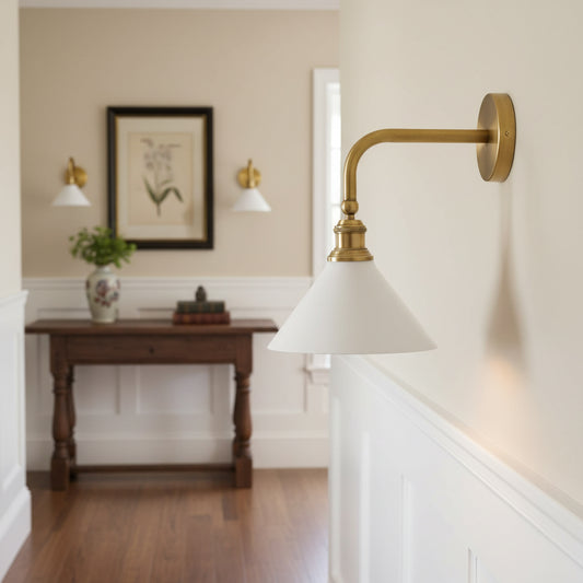 Thetford Wall Lamp