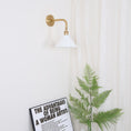 Charger l'image dans la visionneuse de la galerie, Thetford Wall Lamp
