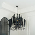 Bild in Galerie-Betrachter laden, Swinton Chandelier
