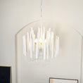 Bild in Galerie-Betrachter laden, Swinton Chandelier
