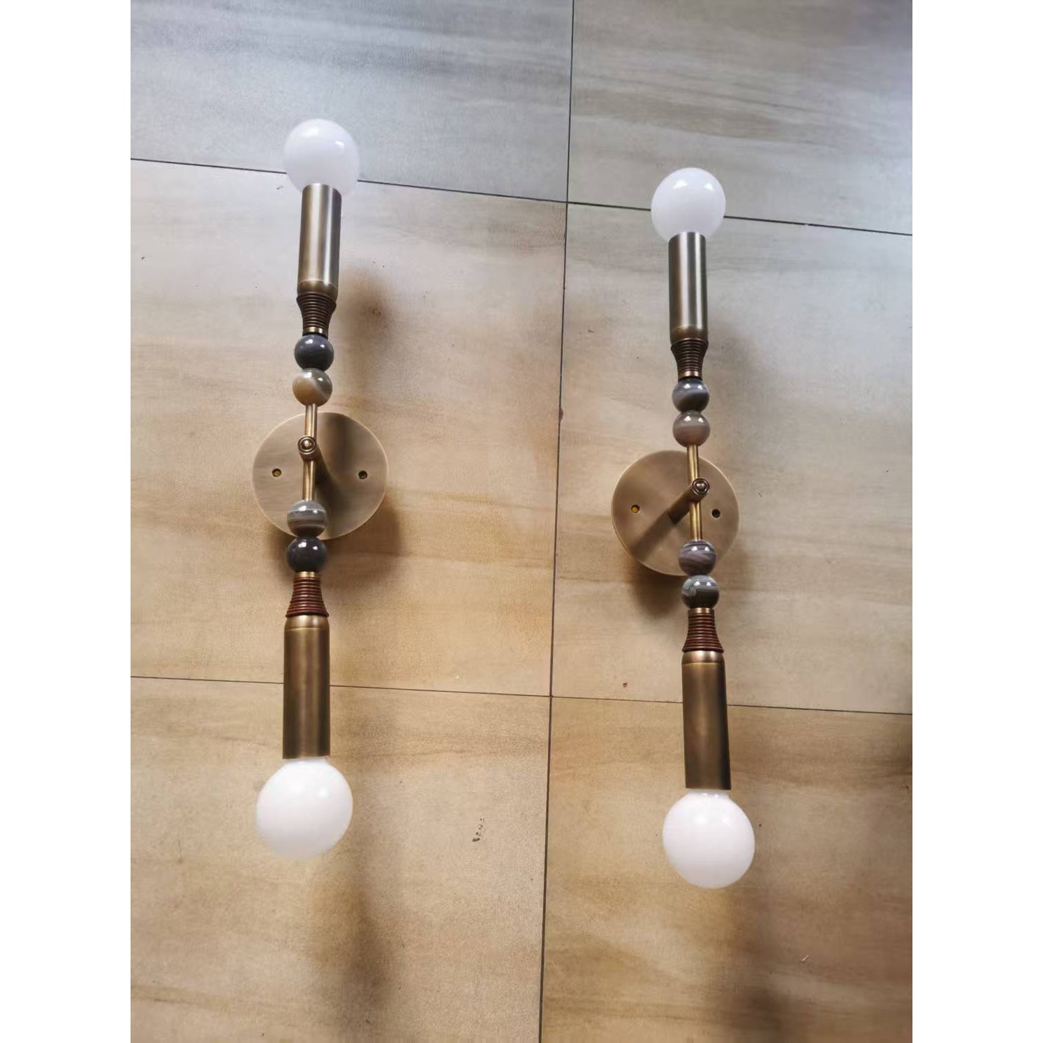 Toam Marble Wall Lamp