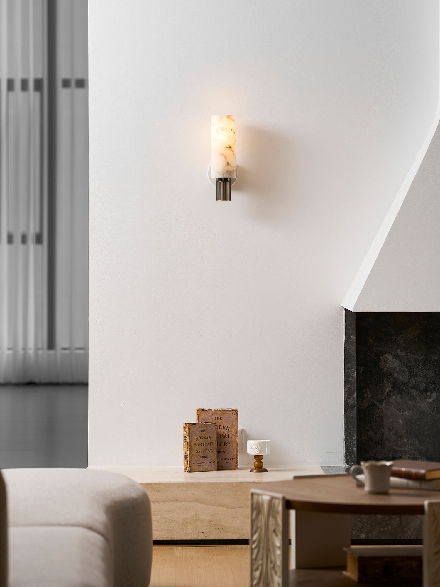 Santorini Alabaster Wall Lamp
