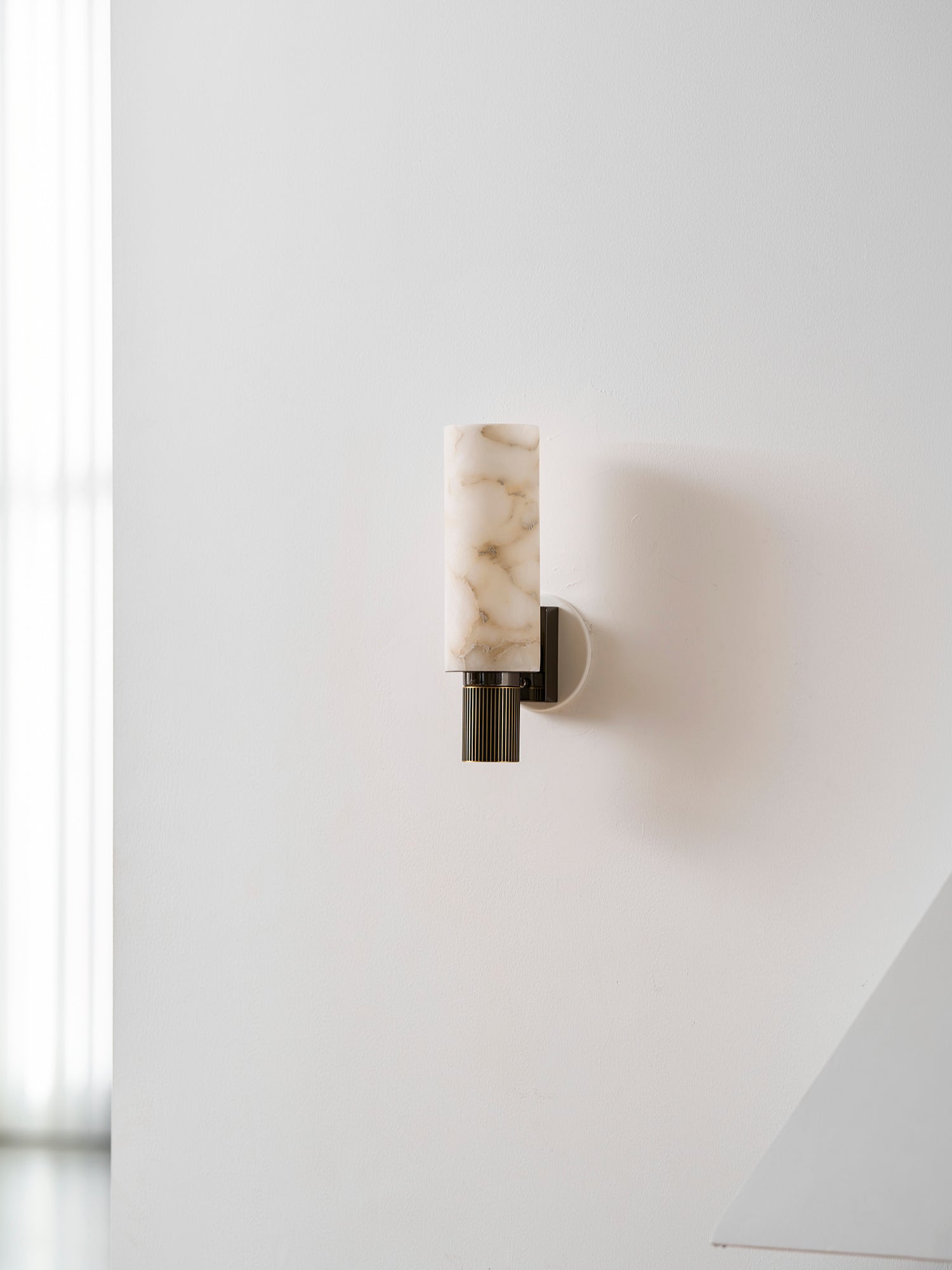 Santorini Alabaster Wall Lamp
