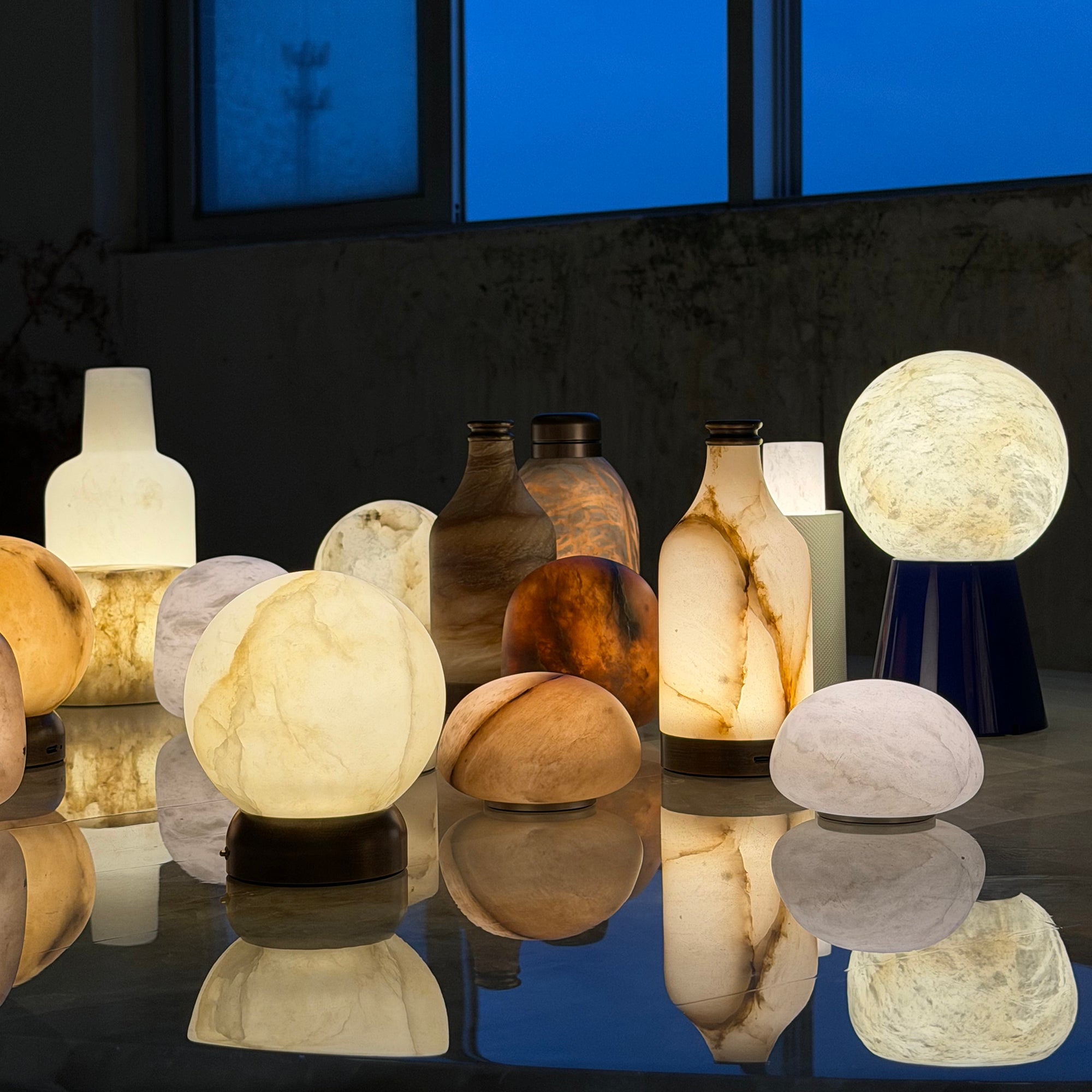 Trevi Table Lamp (Built-in Battery)