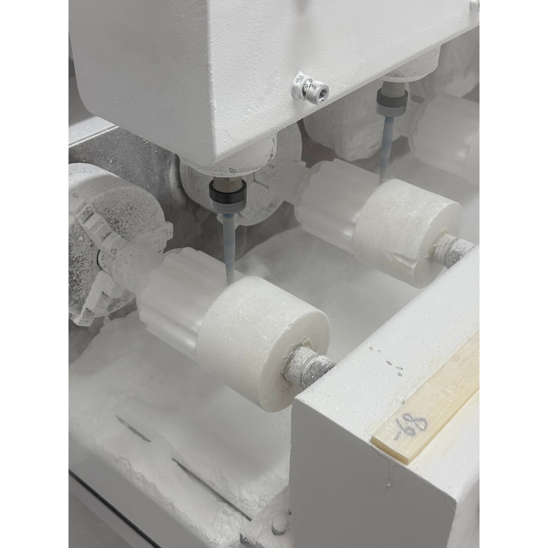 Double Alabaster Brass Wall Lamp