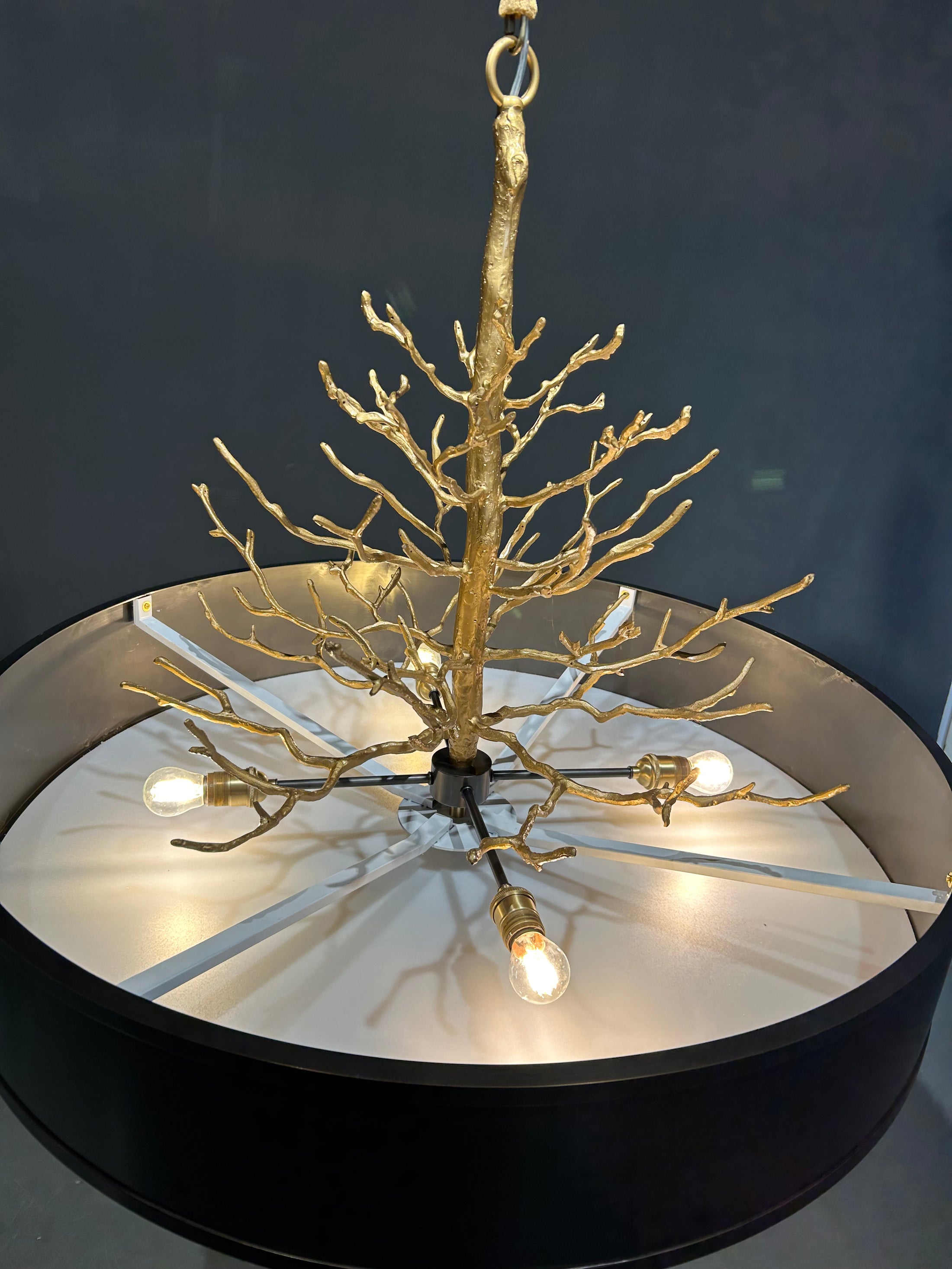 Люстра из латуни Twig