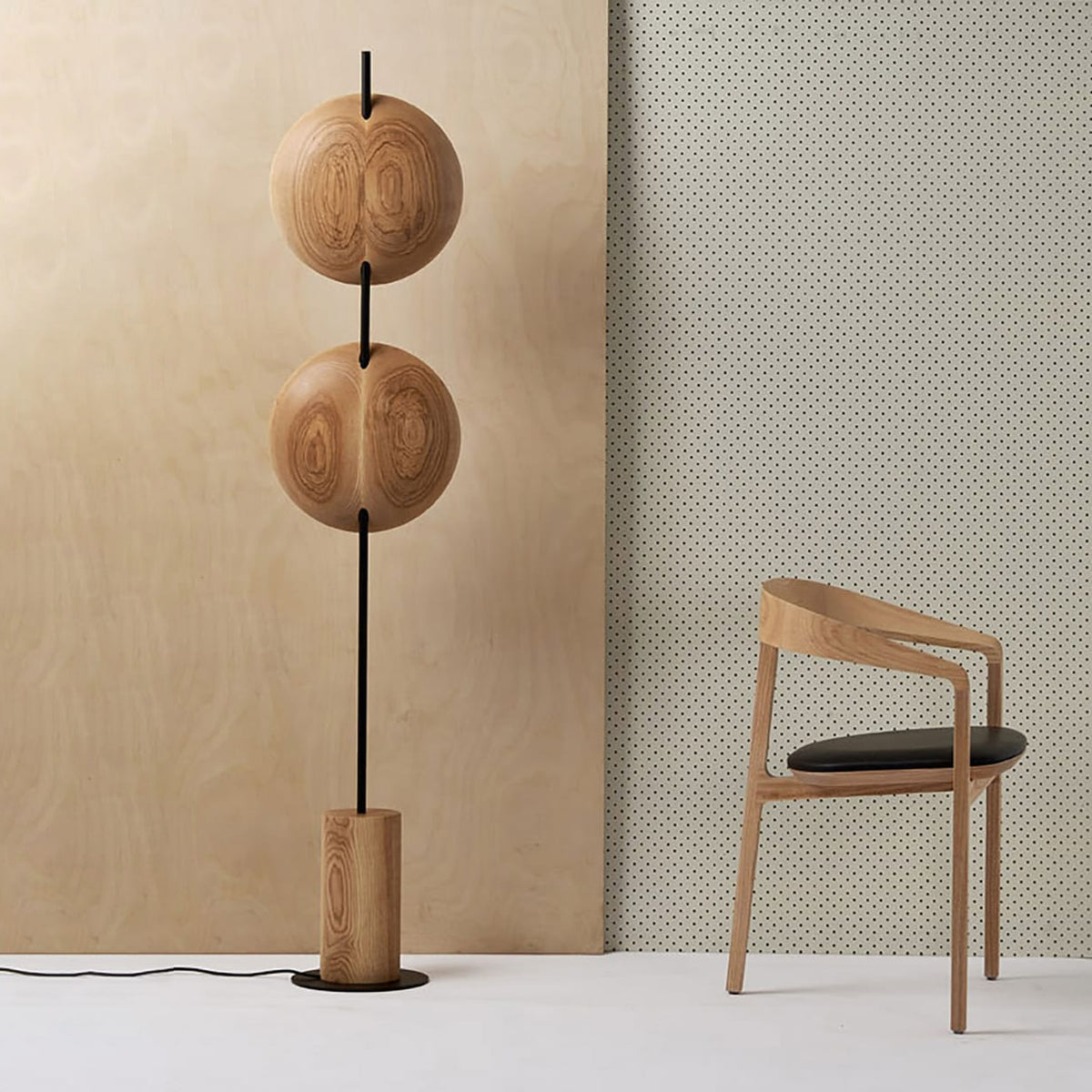 Twin Disc Wood Floor Lamp – detail 8