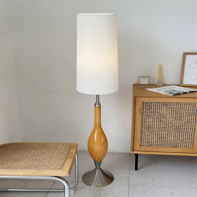 Lampadaire Vase