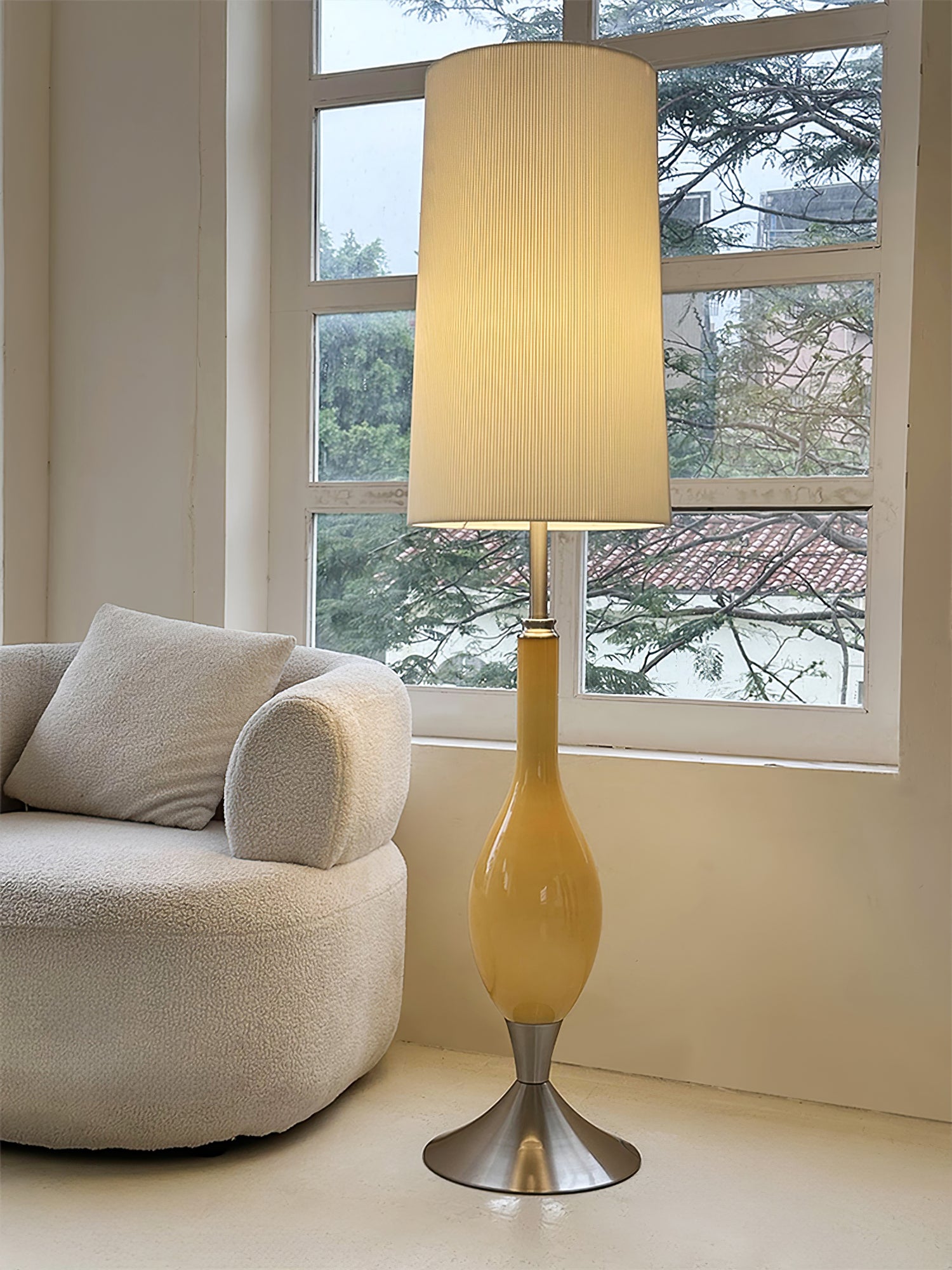 Vase Floor Lamp