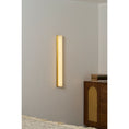 Laad afbeelding in galerij, Vertical Alabaster Roller Wandlamp
