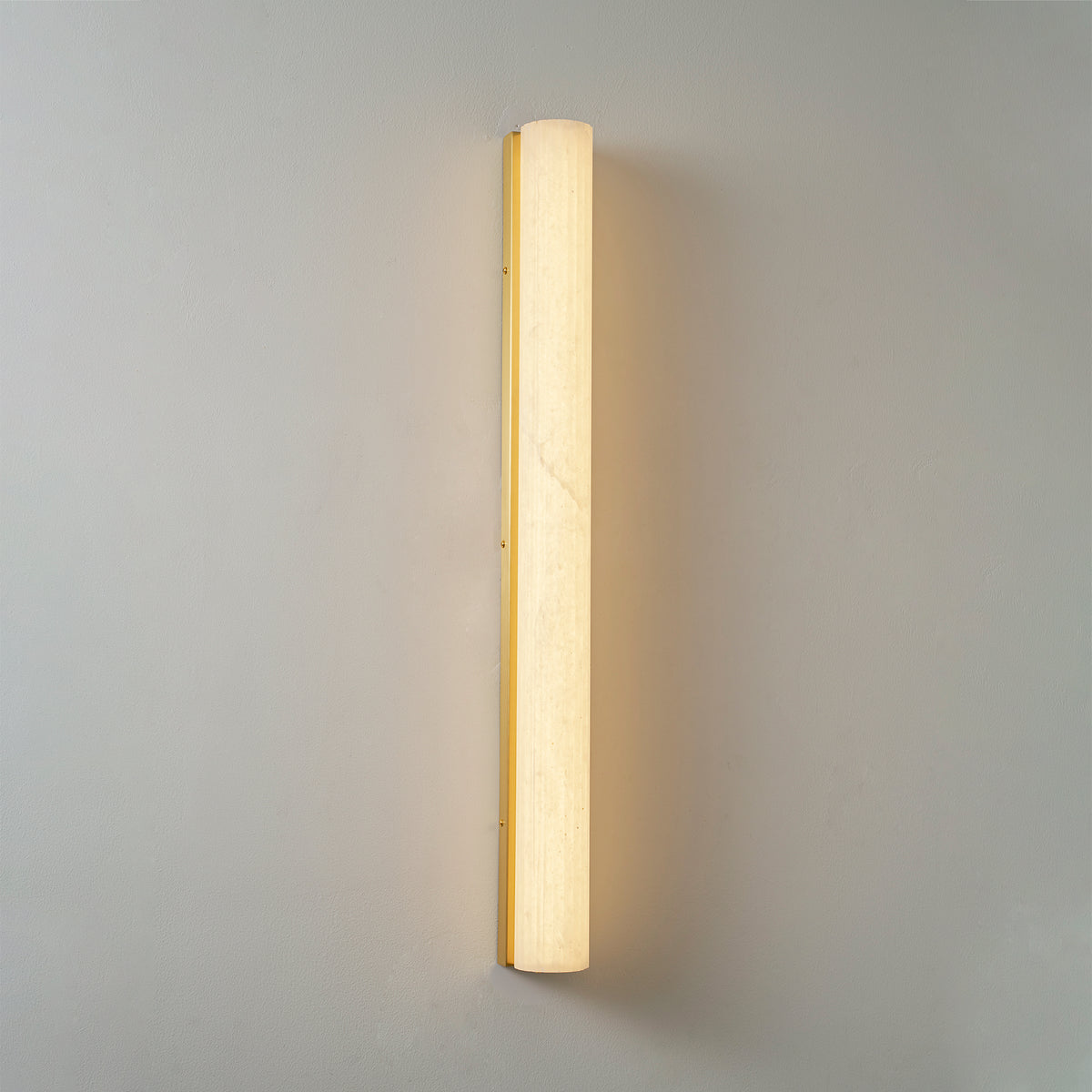 Vertical Alabaster Roller Wandlamp