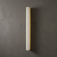 Laad afbeelding in galerij, Vertical Alabaster Roller Wandlamp
