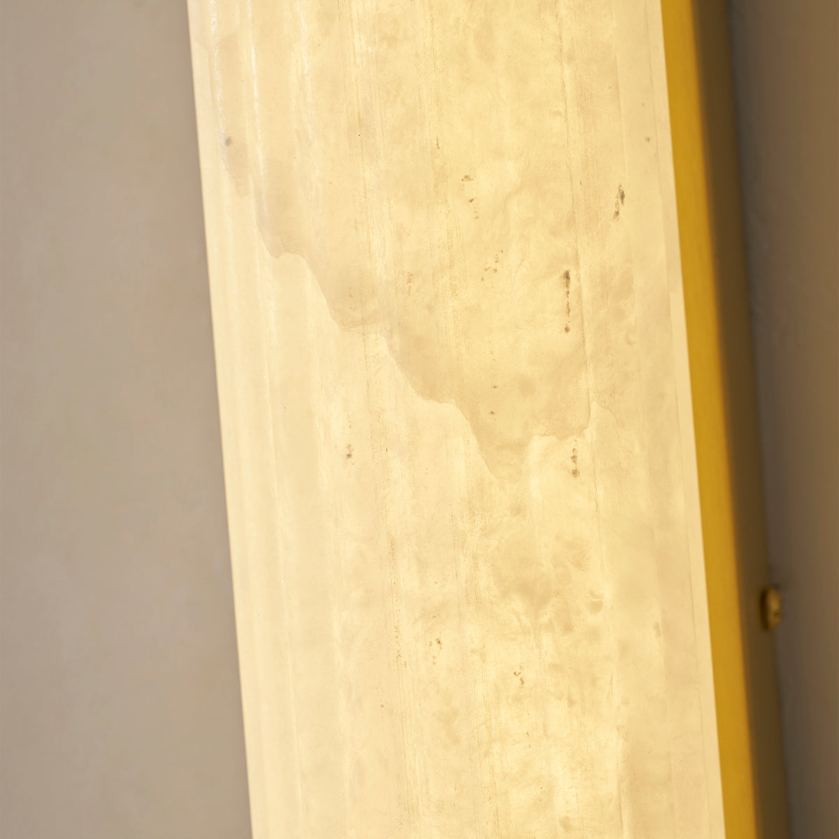 Vertical Alabaster Roller Wandlamp